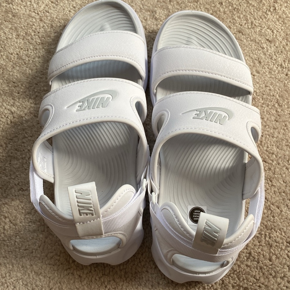 Nike WMNS OWAYSIS Sandal, White/Pure Platinum, Size 10​​​​​​ - Picture 2 of 10